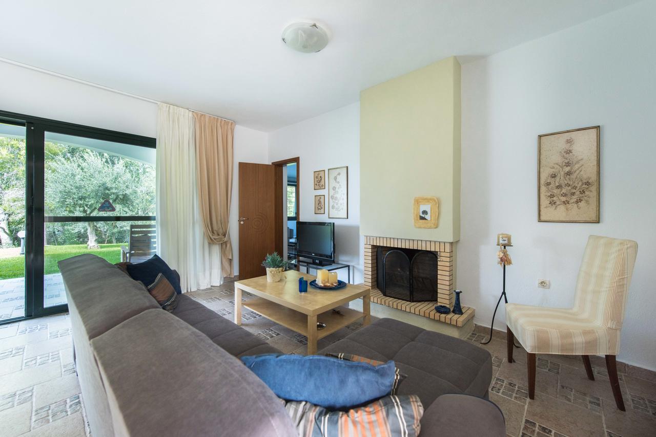 #Luxlikehome - Kriopigi Pines By The Sea Екстериор снимка